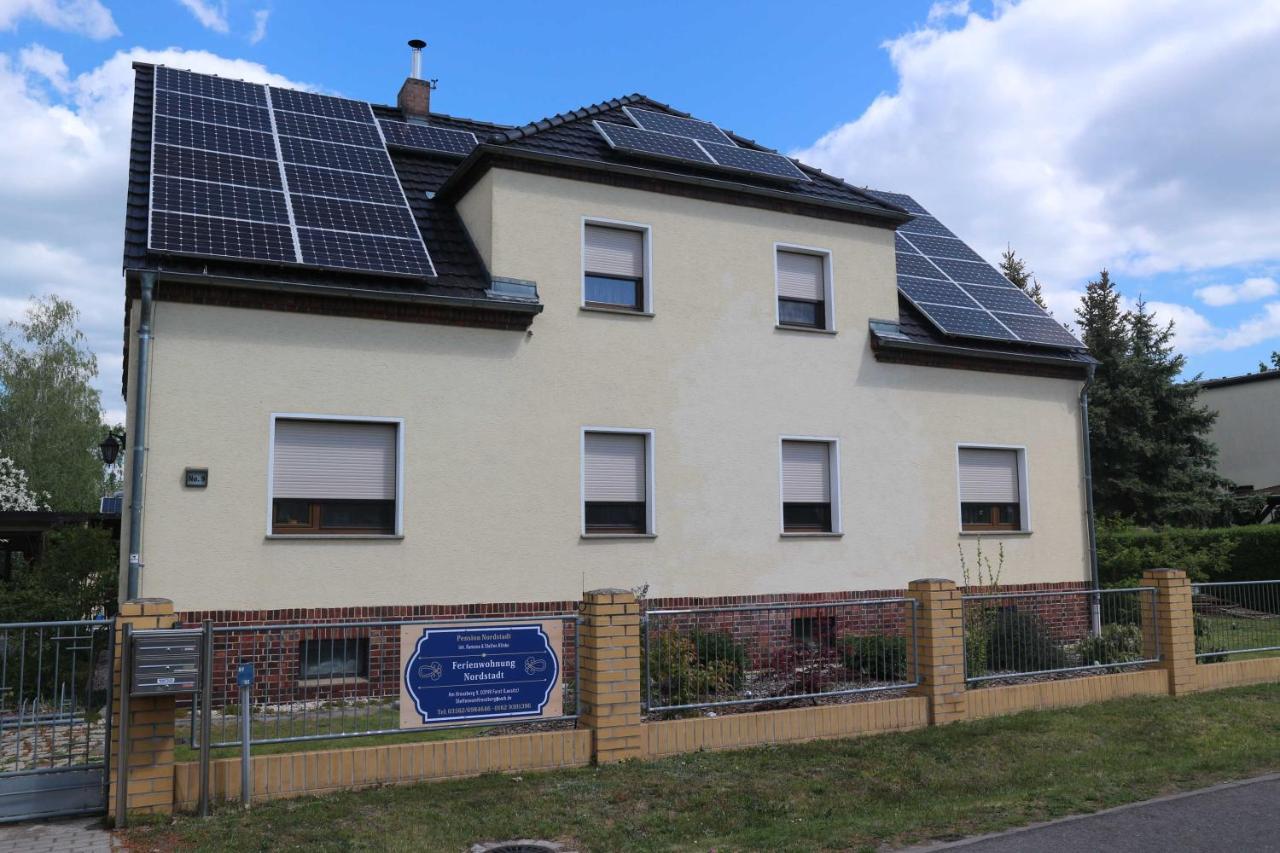 Ferienwohnung Nordstadt Forst  Bagian luar foto